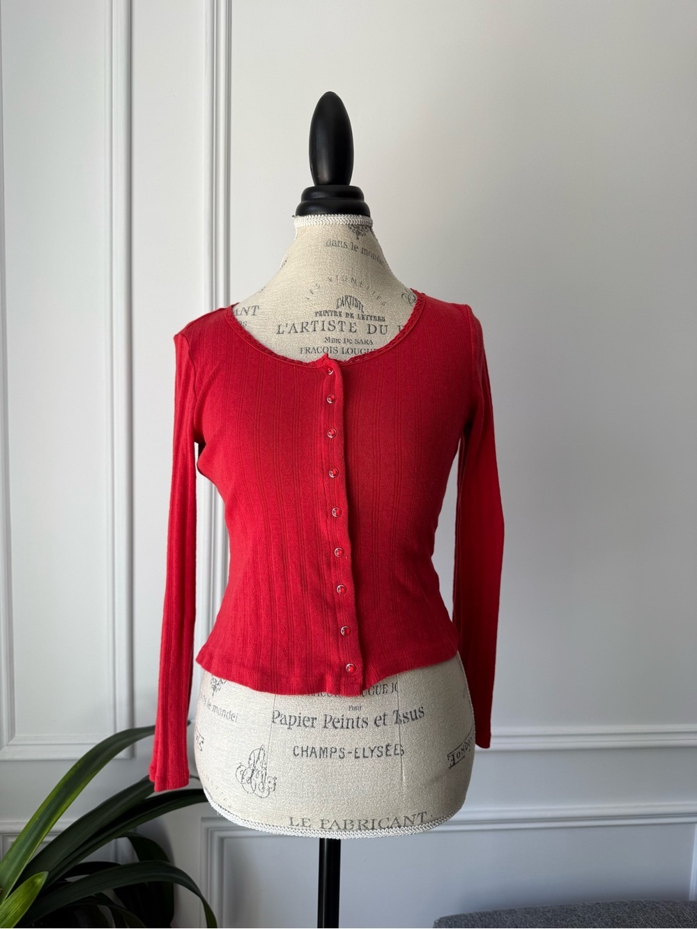 Truth by Republic Red Long-Sleeve Button-Front Ribbed Top